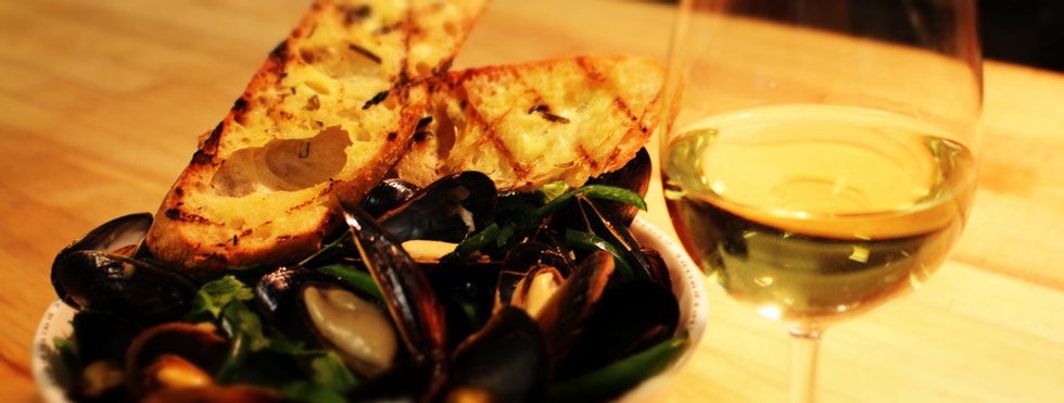 Angry Pig Mussles 